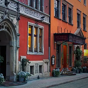 art-hotel.hotelswroclaw.com/