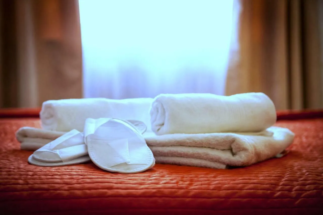 Warsaw Royal Stay Aleja Jana Pawla II 0*,  Poland