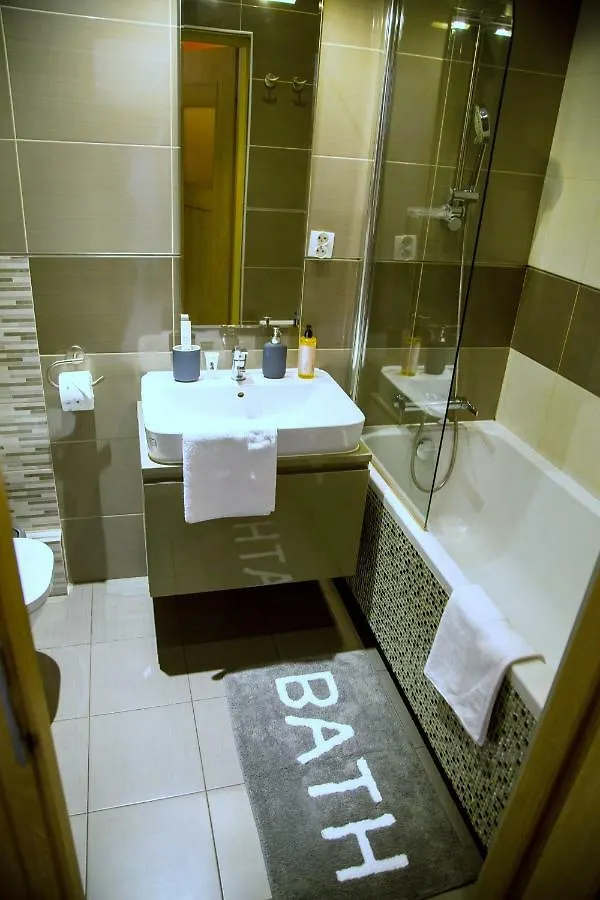 Apartment Warsaw Royal Stay Aleja Jana Pawla II